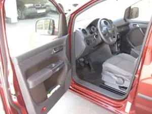 Verkaufe VW Caddy 2K Bild 8
