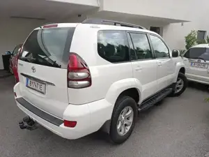 Toyota Land Cruiser Top gepflegt! Bild 3