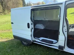 Opel Vivaro Bild 3