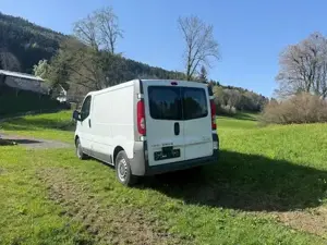 Opel Vivaro Bild 4