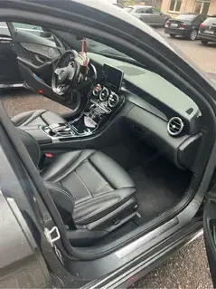 Mercedes-Benz d220d 4Matic Amg paket Bild 10