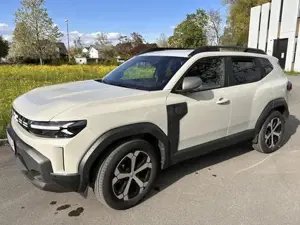 Dacia Duster Journey Hybrid 140 Bild 2