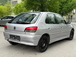 Peugeot 306 Bild 7