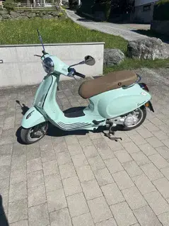Vespa Primavera 50 4T Bild 3