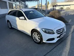 Mercedes Benz C 180 d T Avantgarde aus zweiter Hand 2015  Bild 5