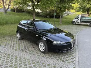 Alfa Romeo 147 104PS Benzin Bild 6