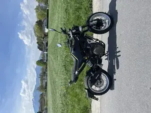 Husqvarna Svartpilen 401 Bild 2