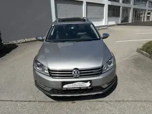 VW Passat Alltack BMW Sky 2,0 TDi DPF 4Motion aus erster Hand ! Bild 8