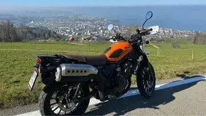 Honda CL500 mit Vollausstattung Bild 3