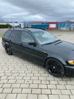BMW e46 330d Touring Bild 5