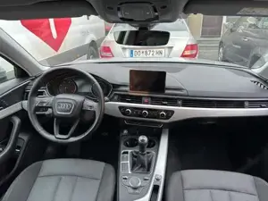 Audi A4 Bild 10