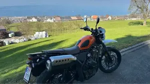 Honda CL500 mit Vollausstattung