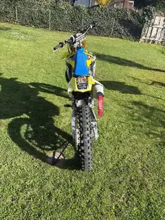 Suzuki RM-Z 250 Bild 10