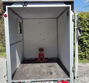 Kofferanhänger für mehrere Verwendungen z.B. als Motorradtransporter oder Minicamper Bild 5