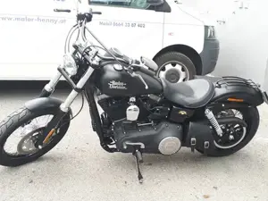 Motorrad Street Bob 2014   30000 km Service gepflegt  Bild 3