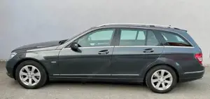 Mercedes C 220 CDI Avantgarde Blue Efficiency (Diesel) 170 PS. 2010 Modeljahr   Schaltgetriebe Bild 2