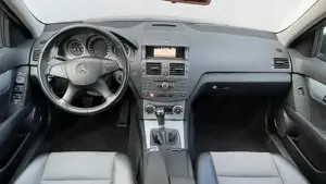 Mercedes C 220 CDI Avantgarde Blue Efficiency (Diesel) 170 PS. 2010 Modeljahr   Schaltgetriebe Bild 7