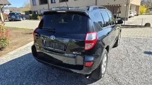 Toyota RAV4 Bild 2