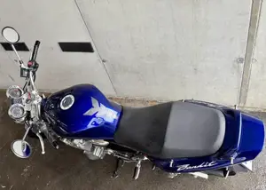 Suzuki Bandit 600 Bild 7