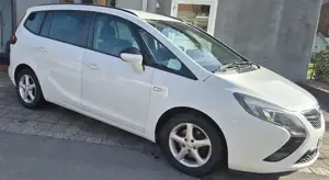 Opel Zafira Bild 2