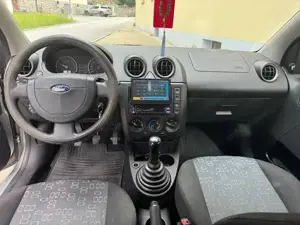 Ford Fiesta Bild 5