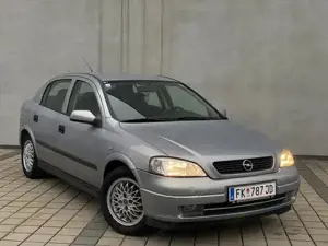 Opel Astra Bild 2