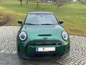 Voll elektrischer MINI Cooper SE   Leasingübernahme   Laufzeit bis November 2027 Bild 2
