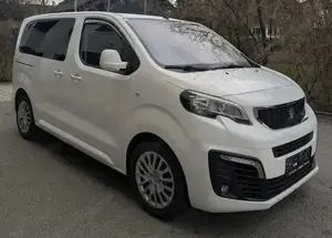 Peugeot Traveller Bild 4