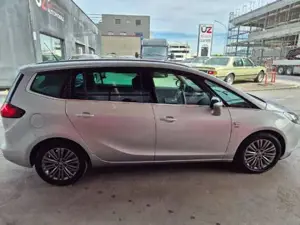 Opel Zafira Bild 9