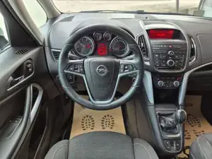 Opel Zafira Bild 13