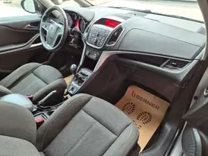 Opel Zafira Bild 14
