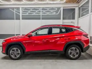 Hyundai TUCSON STYLE AUT KLIMAAUTOMATIK TOTWINKEL NAVI SHZ RFK... Bild 3