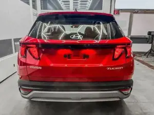 Hyundai TUCSON STYLE AUT KLIMAAUTOMATIK TOTWINKEL NAVI SHZ RFK... Bild 6