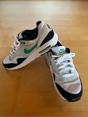 Nike Air Sneaker Gr 38 Bild 2