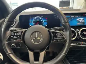 Mercedes-Benz B 180 Bild 20
