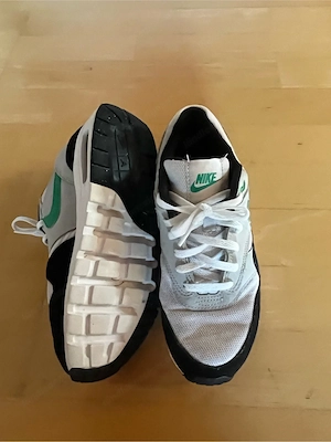 Nike Air Sneaker Gr 38 Bild 3