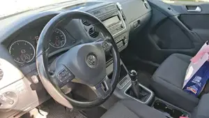 VW Tiguan 2.0 tdi  Bild 2