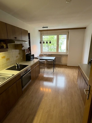 Helle 2,5-Zimmer-Wohnung in Dornbirn mit Balkon & Parkplatz Bild 2