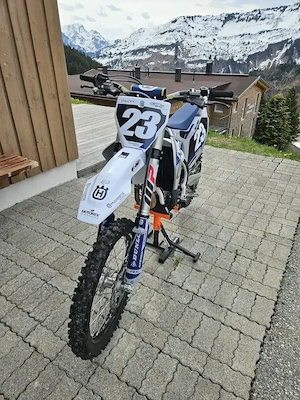 Husqvarna FC 250 Bild 3