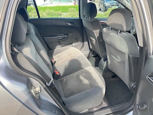 Opel Astra Kombi zu verkaufen Bild 6