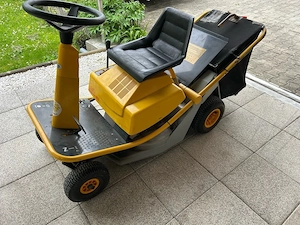 Rasentraktor Aufsitzmäher Rasenmäher Bild 4