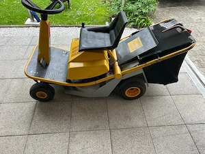 Rasentraktor Aufsitzmäher Rasenmäher Bild 5