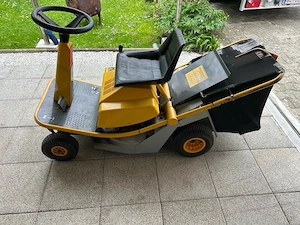 Rasentraktor Aufsitzmäher Rasenmäher Bild 2