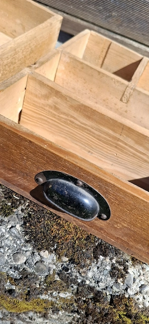 alte Holzschubladen Bild 3