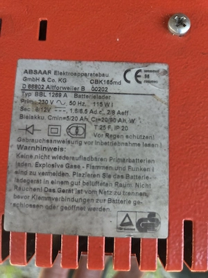 6 12V-8A Batterieladegerät Bild 2