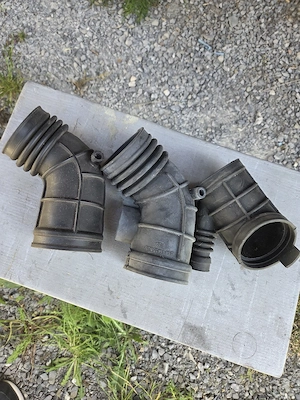  Luftansaugschläuche bmw