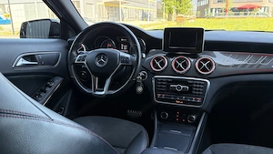 Mercedes-Benz GLA 220 CDI 4Matic - AMG Paket Bild 5