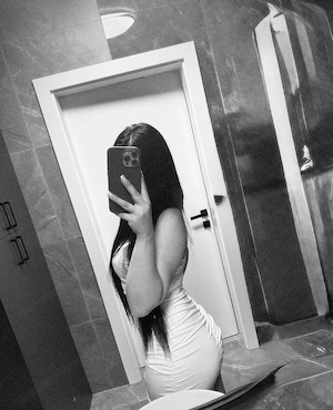 New babe in BLUDENZ Bild 2