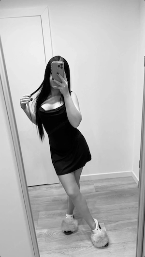 New babe in BLUDENZ Bild 3