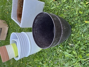 Blumenkästen und Pflanzgefäße Bild 3